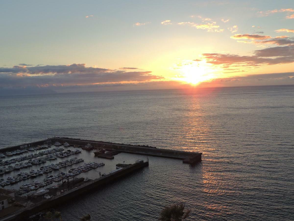 Magnificent Apt. With Sea View, Cliff & Marina Santiago del Teide Esterno foto